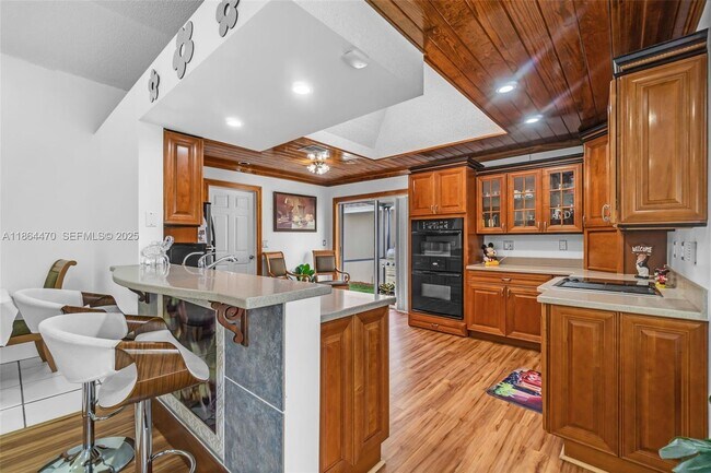 Building Photo - 2590 SE 7th Pl