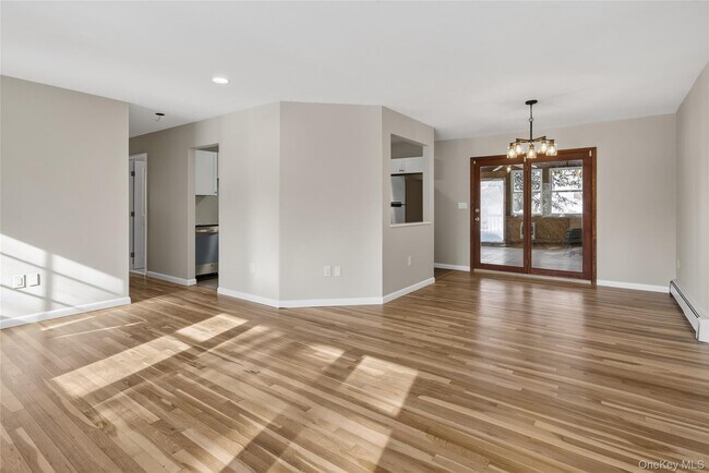 Building Photo - 676-678-678 Oak Summit Rd