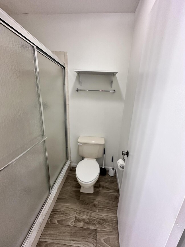 Building Photo - 306 Harbour Pointe Way