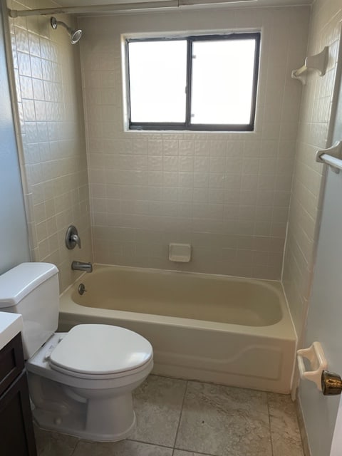 Building Photo - 310 Murcott Dr