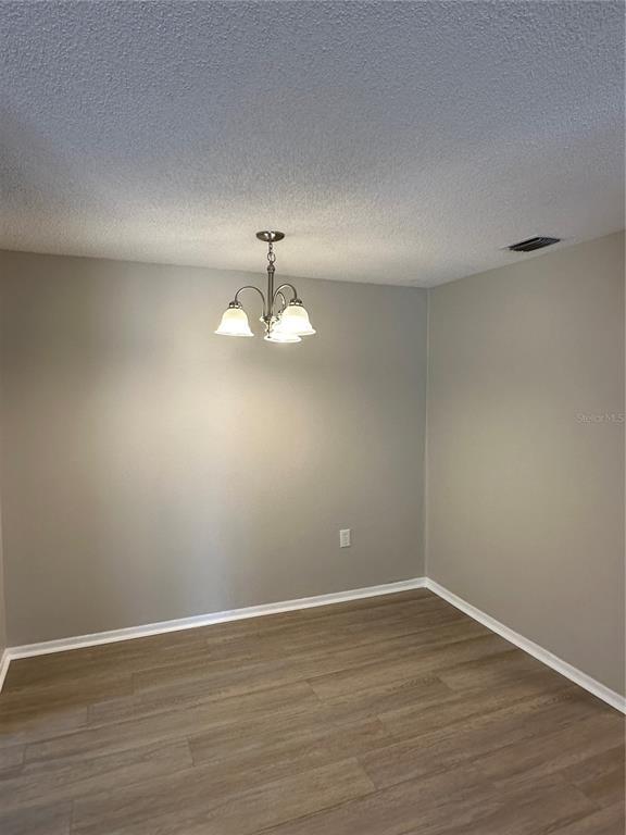 Building Photo - 6063 Village Cir S