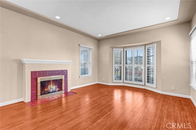 Building Photo - 9807 S Denker Ave