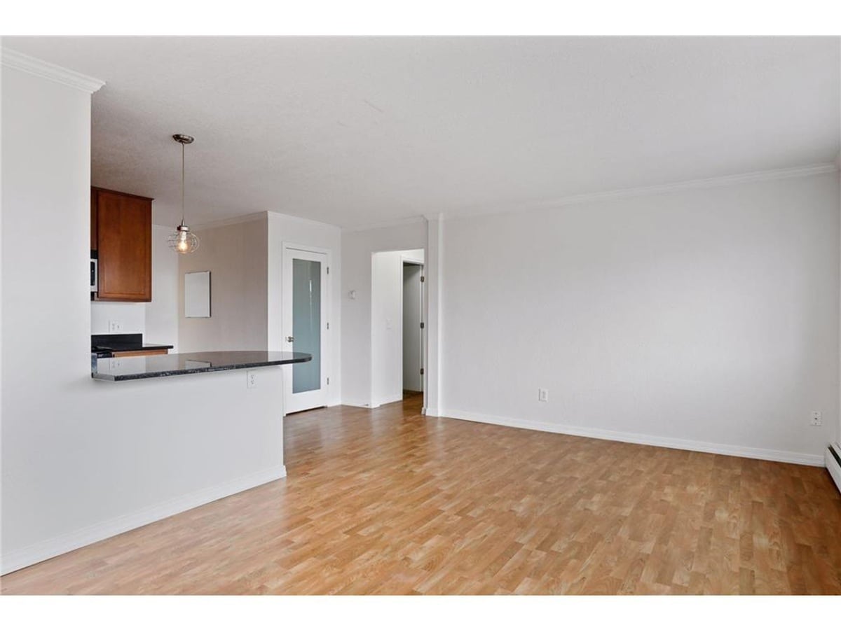 Building Photo - 3120 Hennepin Ave