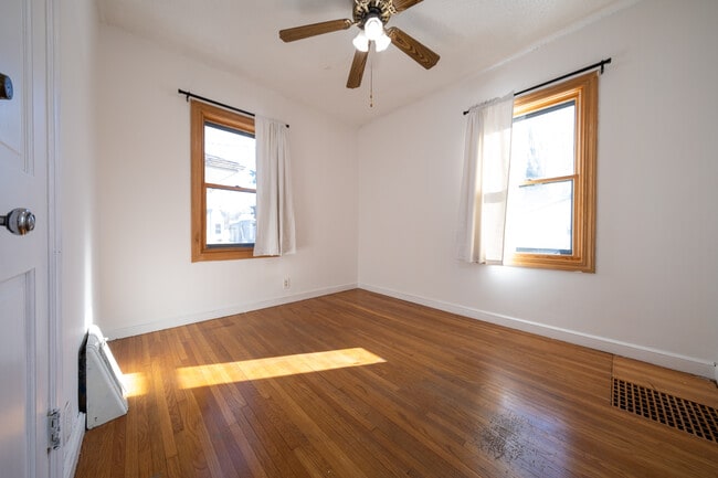 Building Photo - 6045 3rd Ave S