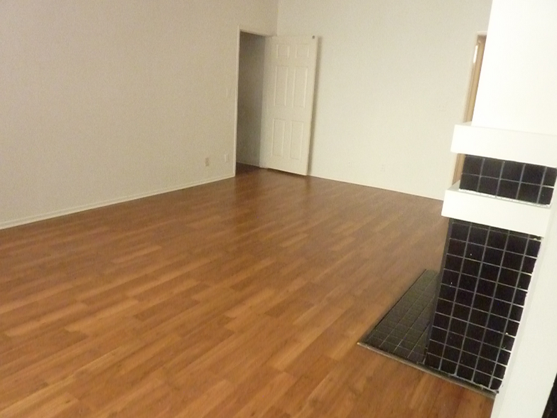 Building Photo - 3648 Motor Ave