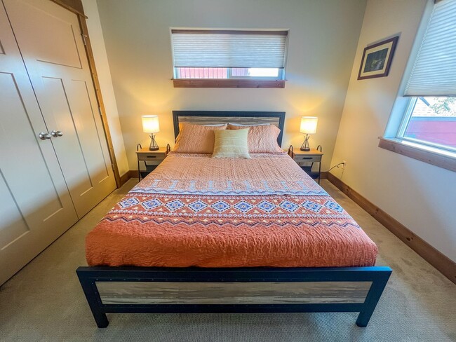 Building Photo - Charming Downtown Retreat: A Unique Blend of Urban Living and Montana Charm in Bozeman