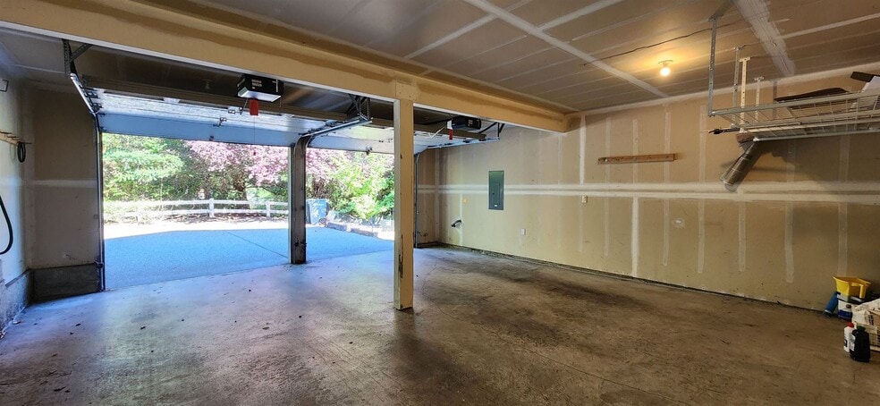 Building Photo - 17722 89th Ct NE