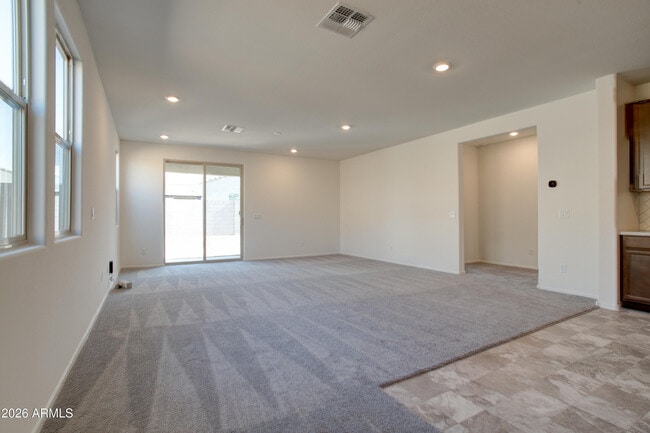 Building Photo - 12340 W Kaler Dr