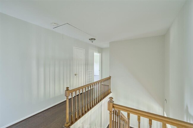 Building Photo - 12402 Stafford Springs Dr
