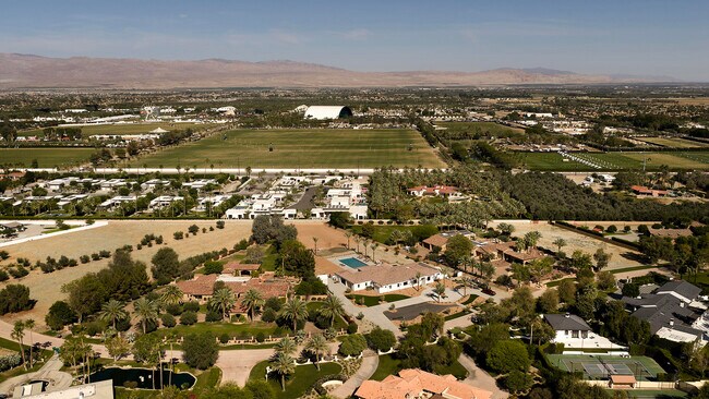 Building Photo - 80805 Vista Bonita Trail