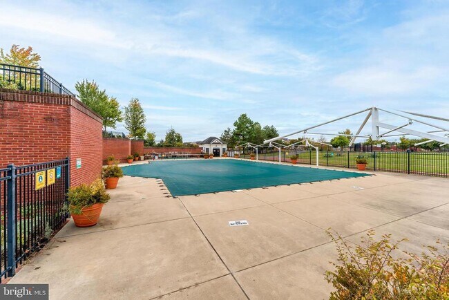 Building Photo - 16329 Flotsam Ln