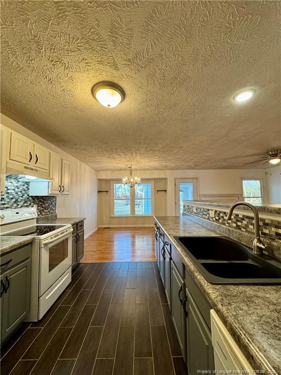 Building Photo - 115 Zane Dr