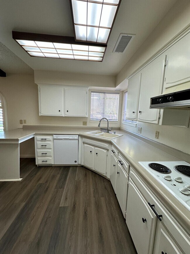 Building Photo - 91 O St