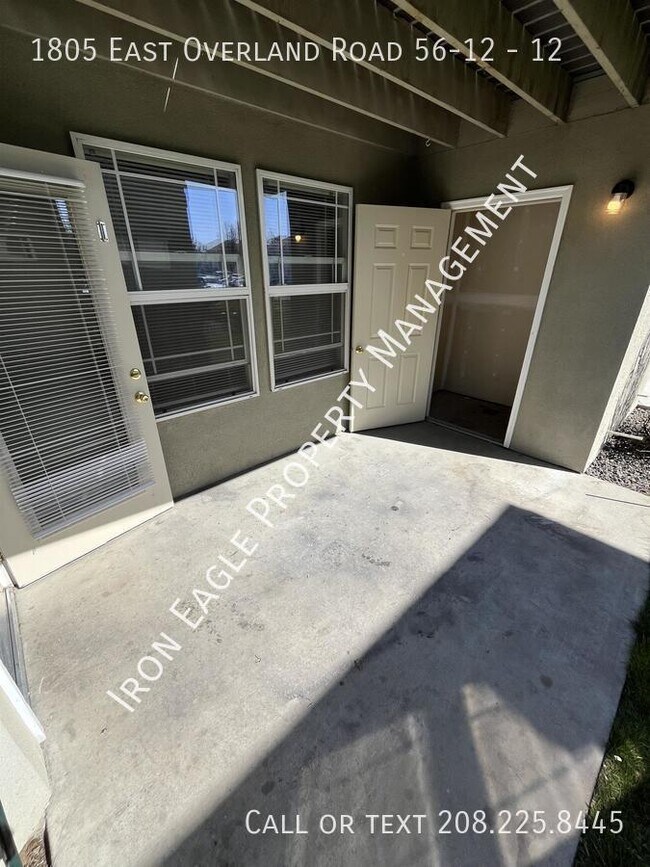 Building Photo - 1805 E Overland Rd