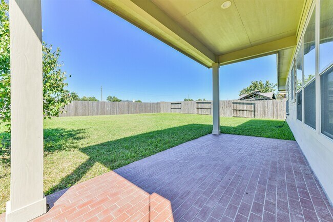 Building Photo - 13719 Rolling River Ln