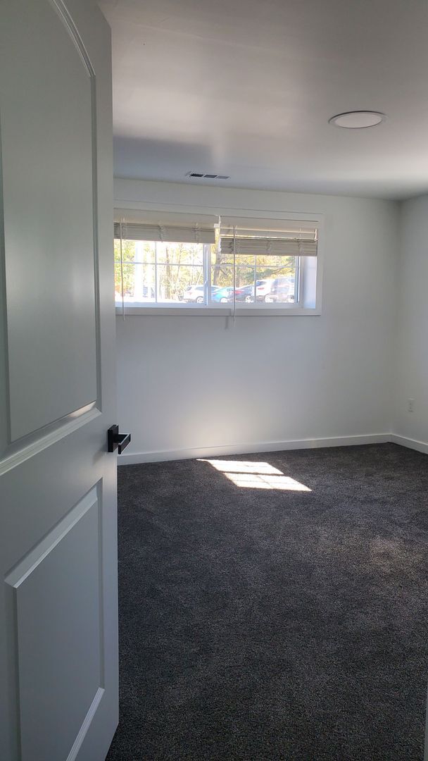 Building Photo - Olive Place Unit A & B ready for move in o...