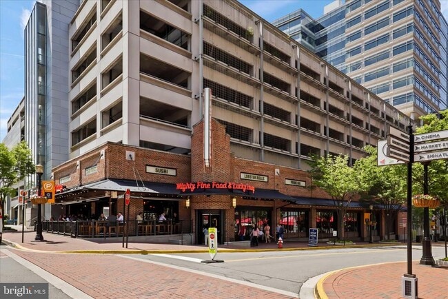 Building Photo - 2208 Cartwright Pl