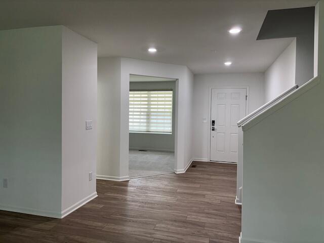 Building Photo - 9272 Hemlock Ln