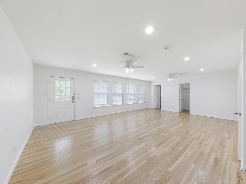 Building Photo - 7301 Turner Ter