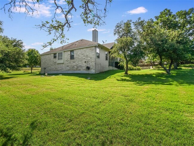 Building Photo - 131 Huck Finn Trail