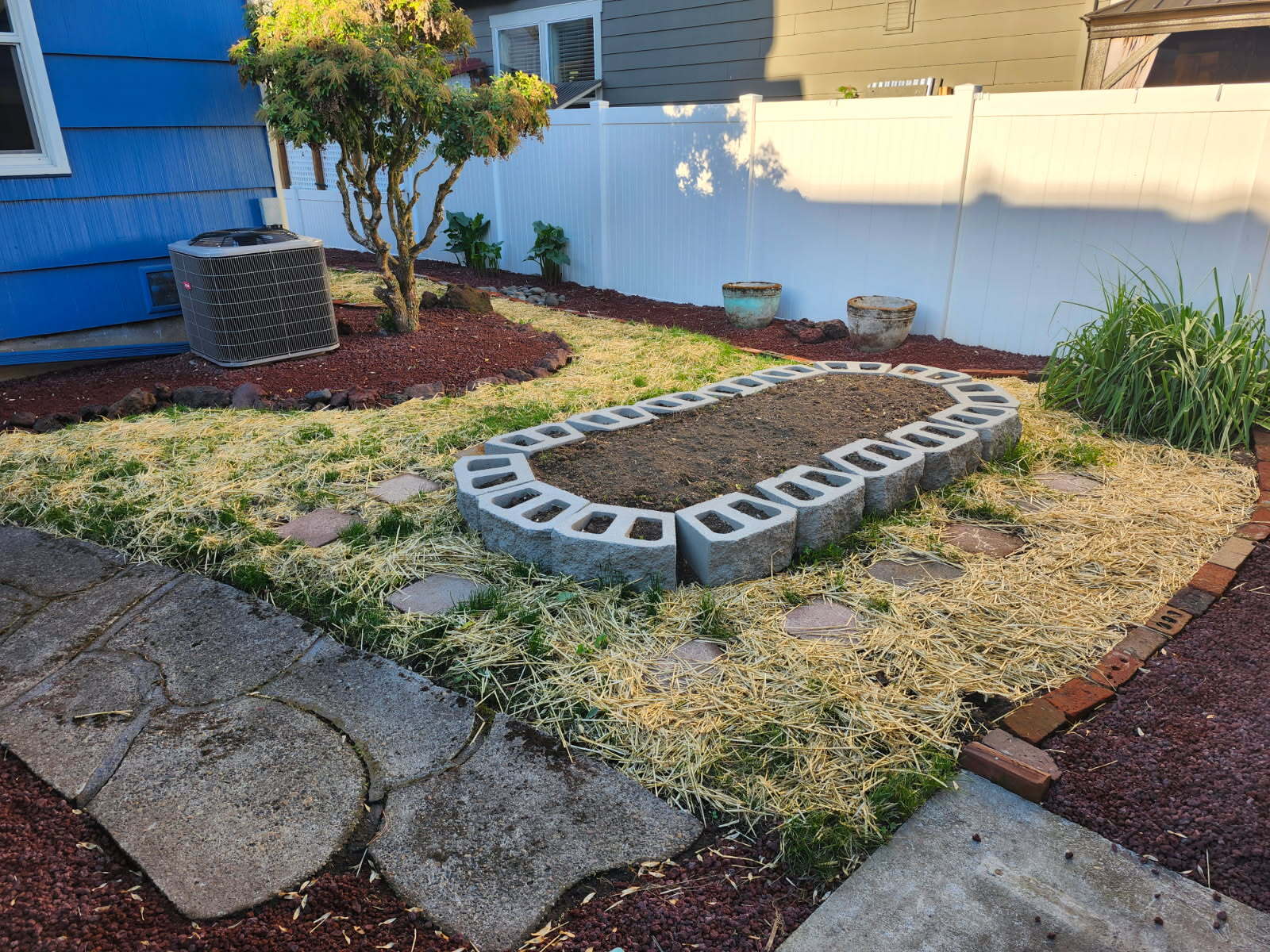 Building Photo - 6613 N Amherst St