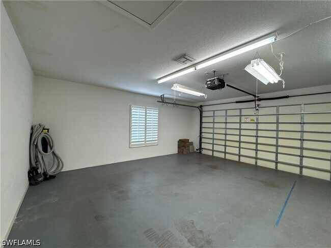 Building Photo - 4402 Novato Ct