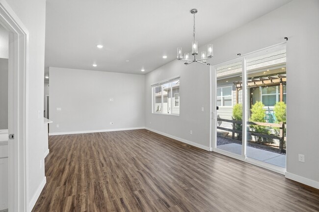 Building Photo - 12565 Lake Terrace Ln