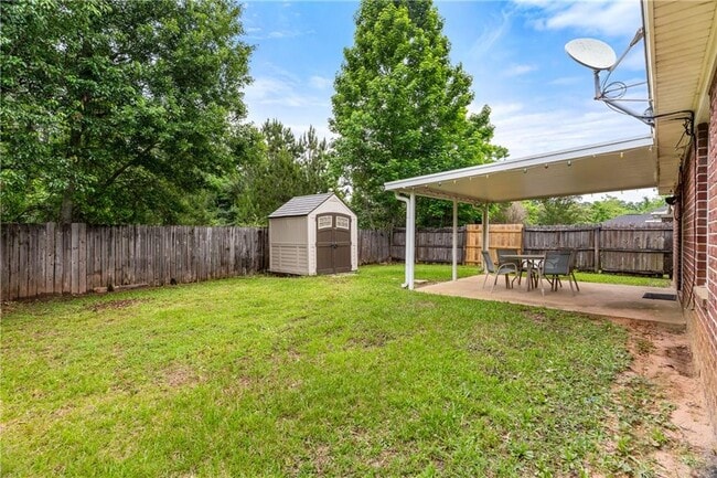 Building Photo - 8382 Oak Pointe Ct