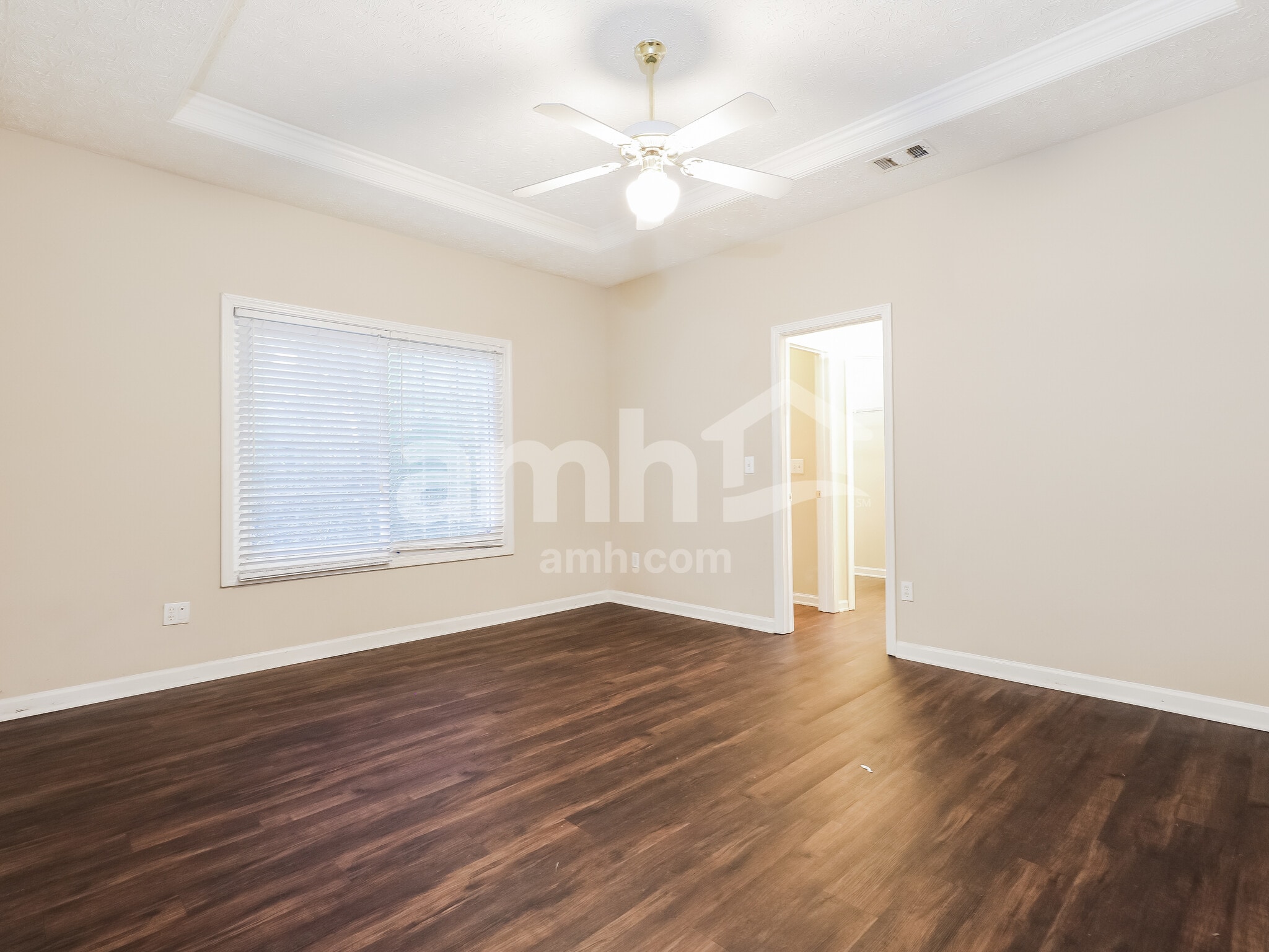 Building Photo - 412 Heathcliff Ct