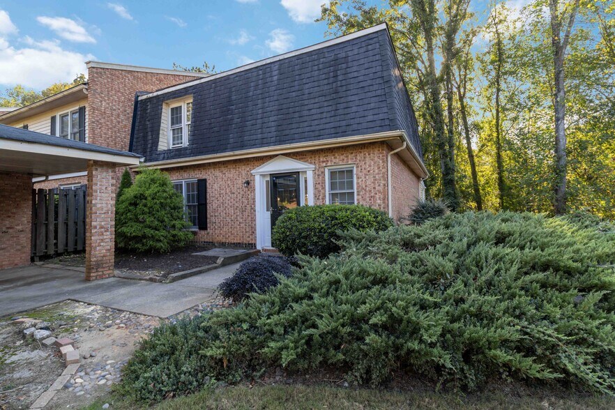 Building Photo - 6500 Gaines Ferry Rd