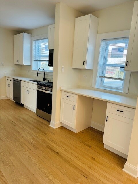 Building Photo - 8944 Kilpatrick Ave