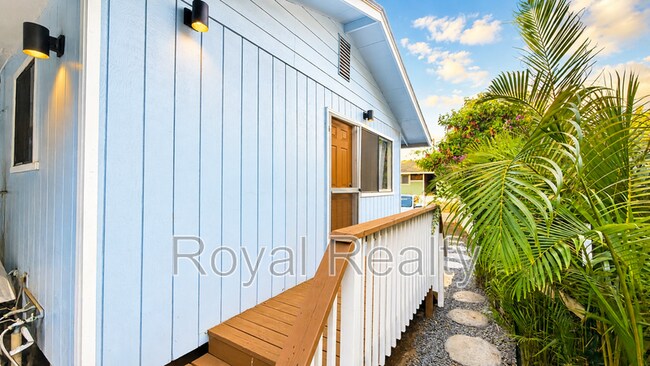 Building Photo - 72 Keala Pl