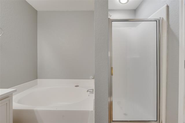 Building Photo - 1606 Mt Zion Dr