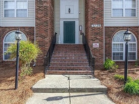 Building Photo - 3729 Morris Farm Dr