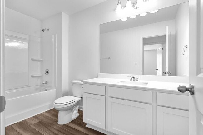 Building Photo - 473 Bentwater Wy