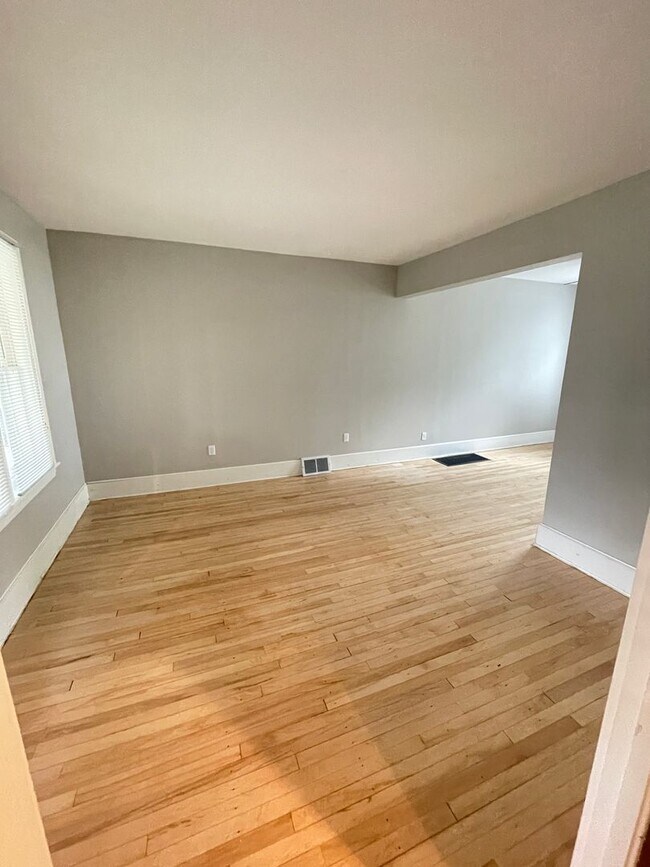 Building Photo - AVAILABLE NOW - 2 Bedroom, 1 Bath Brand ne...