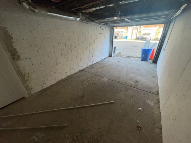 Building Photo - BRAND NEW 3 BED 2.5 BATH HOME FOR RENT.