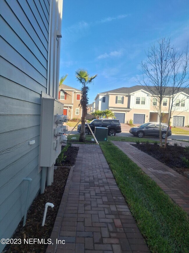 Building Photo - 51 Carmella CT