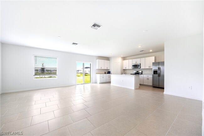 Building Photo - 4090 San Felice Ln