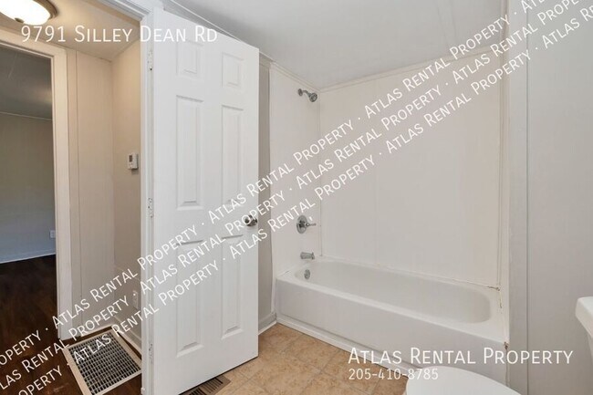 Building Photo - 9791 Silley Dean Rd