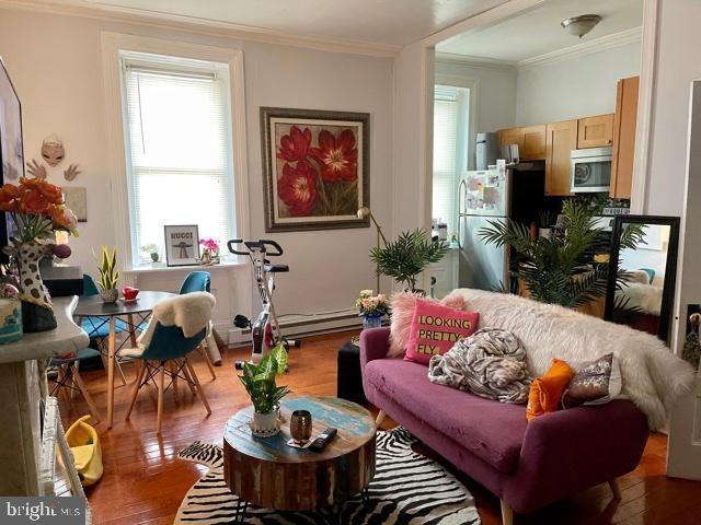 Building Photo - 1945 Poplar St