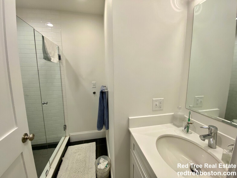 Building Photo - 405 S Huntington Ave