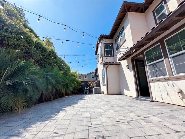 Building Photo - 2228 Zanuck Ct
