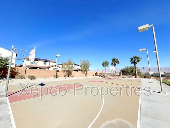 Building Photo - 41425 Penn Dr