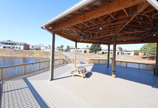 Building Photo - 4000 Gulf Terrace Dr