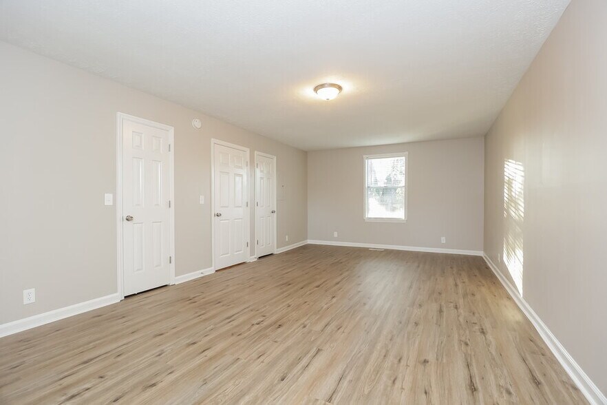 Building Photo - 701 Bayswater Cir