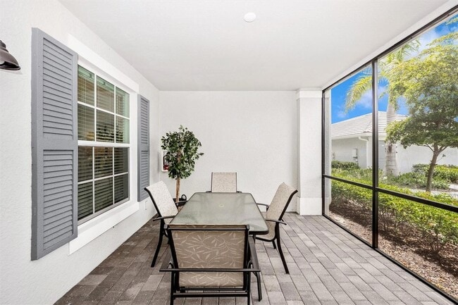 Building Photo - 12470 Wellen Golf St