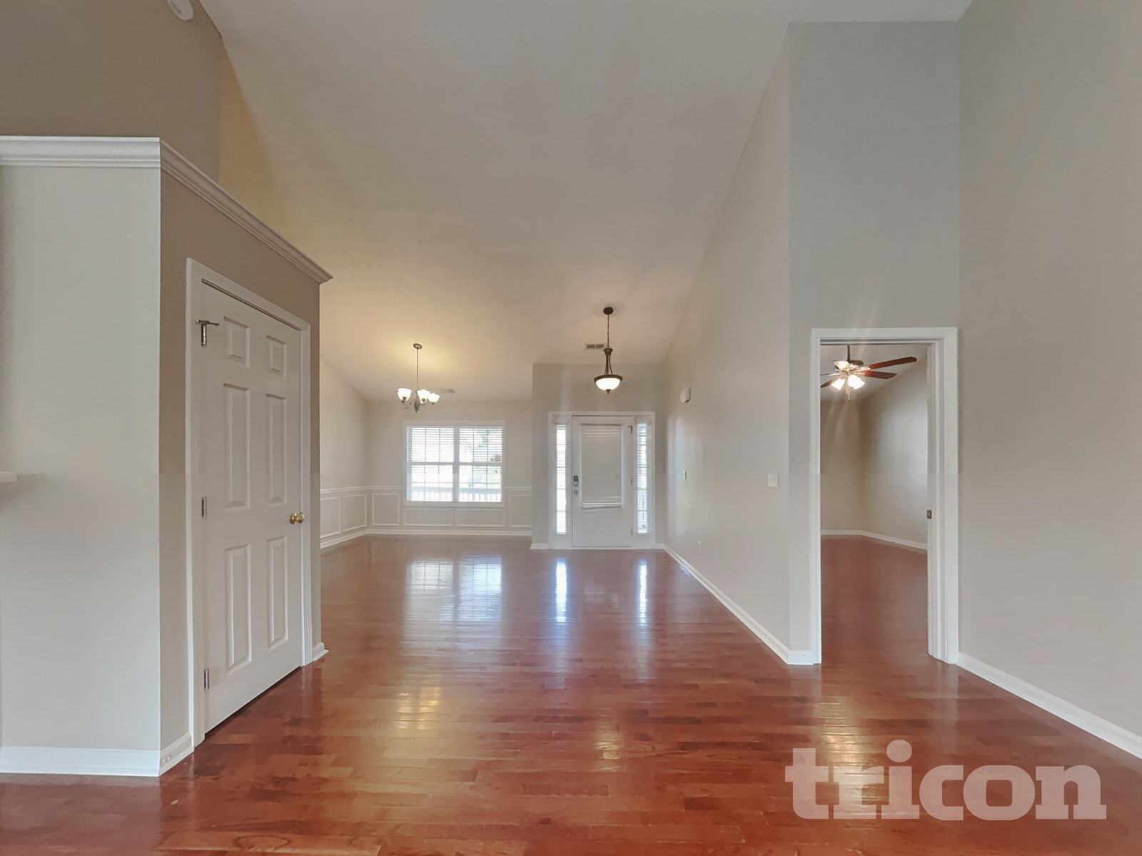 Building Photo - 223 Overlook Ct