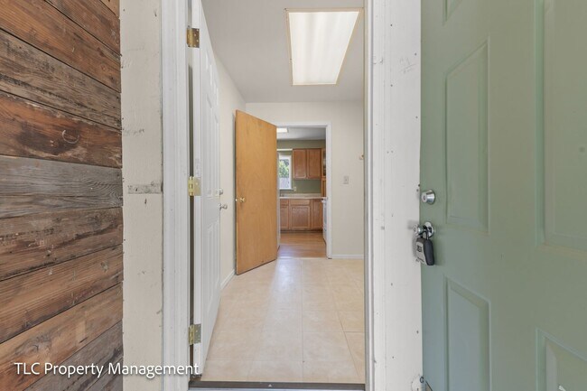 Building Photo - 4780 Cody Ave