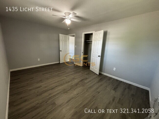 Building Photo - 1435 Licht St